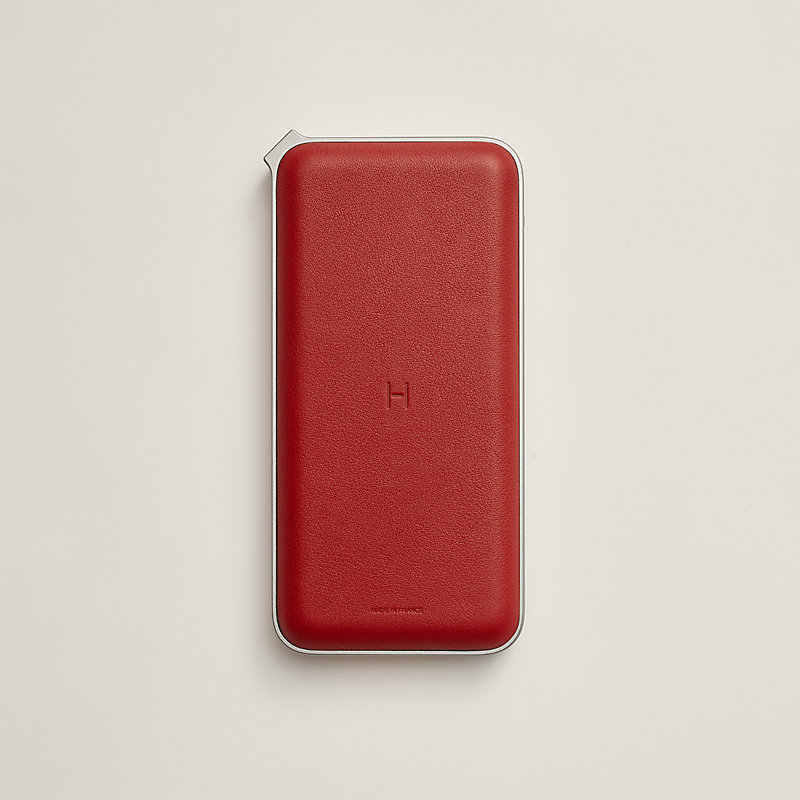 モバイルバッテリー 《ヴォルトH》 マキシ | Hermès - エルメス-公式サイト